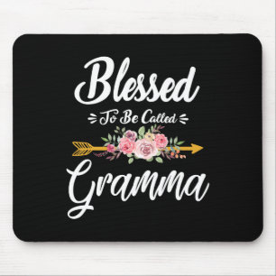 Välsignad att kallas Gramma Floral Mors dag T Musmatta