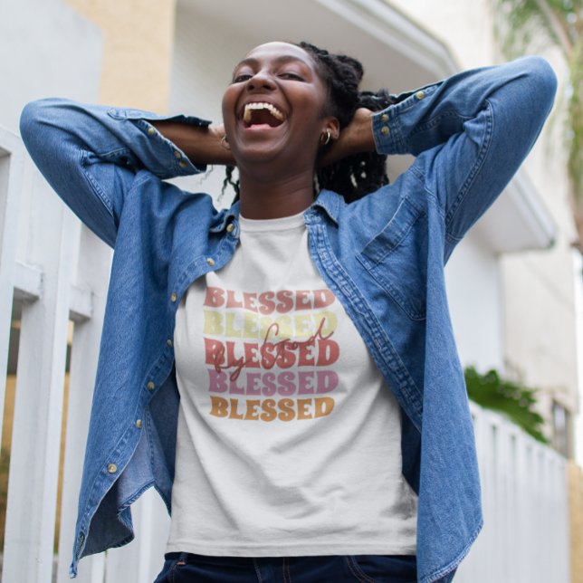 Välsignad av Gud Christian Cute Retro T Shirt (Skapare uppladdad)