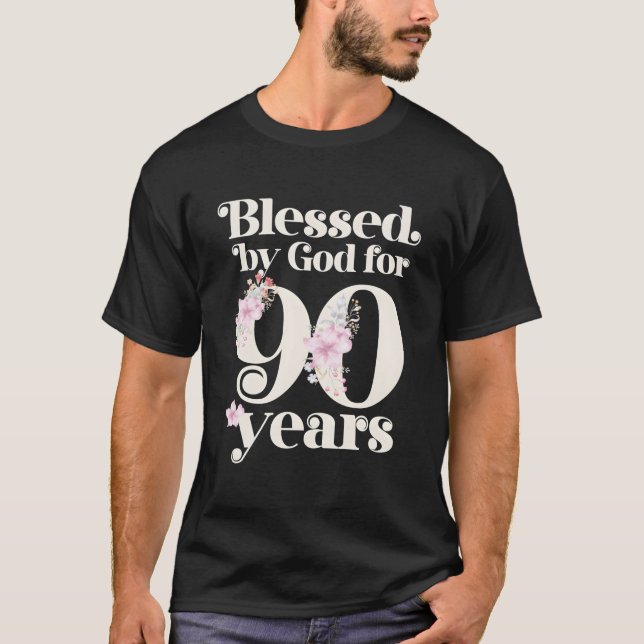 Välsignad av Gud i 90 år T Shirt (Framsida)