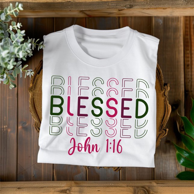 Välsignad kristen jul Kvinnor T Shirt (Skapare uppladdad)