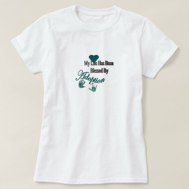 Välsignat av adoptionskjortan tee shirt (Design framsida)
