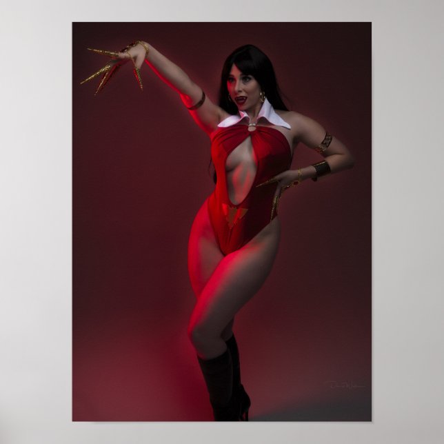 Vampirella Cosplay Poster (Framsidan)