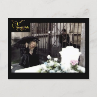 Vamplified® Crucified Vykort