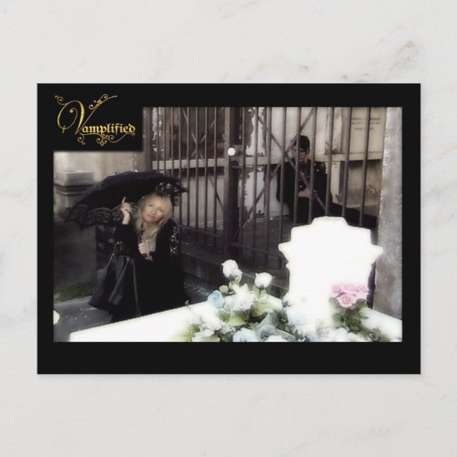 Vamplified® Crucified Vykort (Framsida)