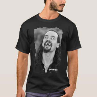 Vampyrer härskar! t-shirt