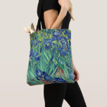 Van Gogh - Irises Vintage Fine Art Shopping Tygkasse<br><div class="desc">Van Goghs konstverk - Fält av iriser finns med på den här listan. **Ta en titt på relaterade produkter med den här designen i vår butik och hitta fler alternativ för fantastisk med den här fantastiska bilden: https://www.zazzle.com/collections/arty_gifts_for_the_van_gogh_fan_in_your_life-119079521028472120？rf=238919973384052768</div>