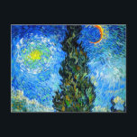 Van Gogh Road med Cypress och Star Vykort<br><div class="desc">vykort med Vincent van Goghs oljemålning Road med Cypress och Star (1890), även känd som Land Road i Provence by Night. Människor går längs en väg som passerar en vacker cypress träd under en blå natt himlar med gult måne och stjärnor. En fantastisk gåva till fläkt av postimperialism och nederländsk...</div>