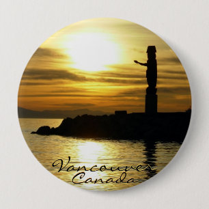 Vancouver Canada Souvenir Buttons Totem Pole Art Knapp