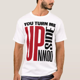 Vänd mig upp och ned på Red Black Kärlek Brev Art T Shirt