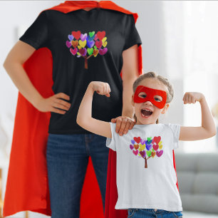 Vända Barn ArtWork eller Teckning till en Rosa T Shirt