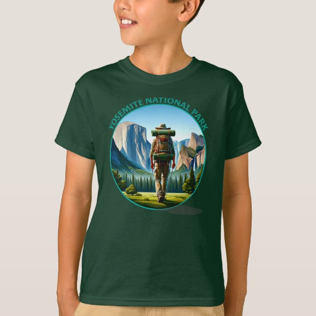 Vandrare i Yosemite Nationalpark T Shirt (Framsida)