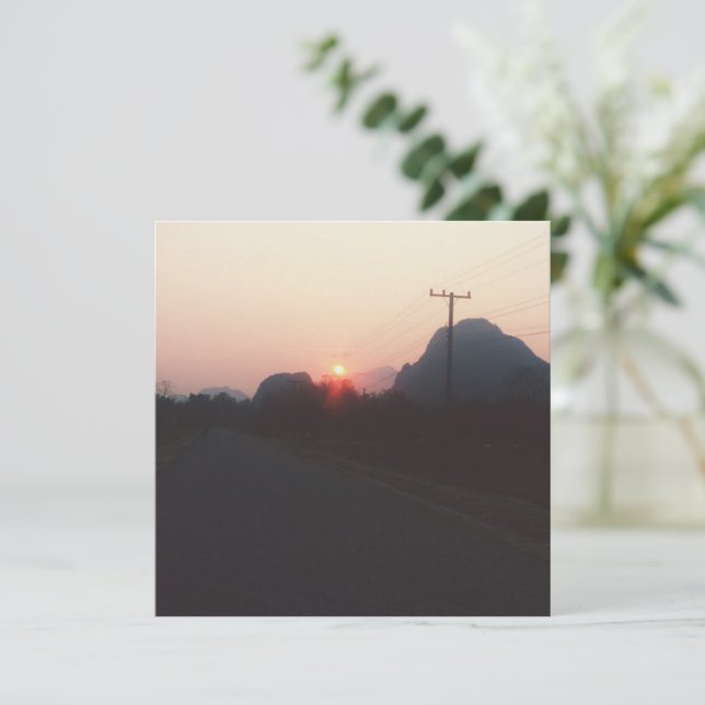 Vang Vieng (Stående Fram)