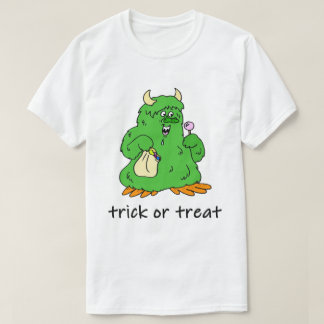 Vänlig Halloween bus eller godis grön monster T Shirt