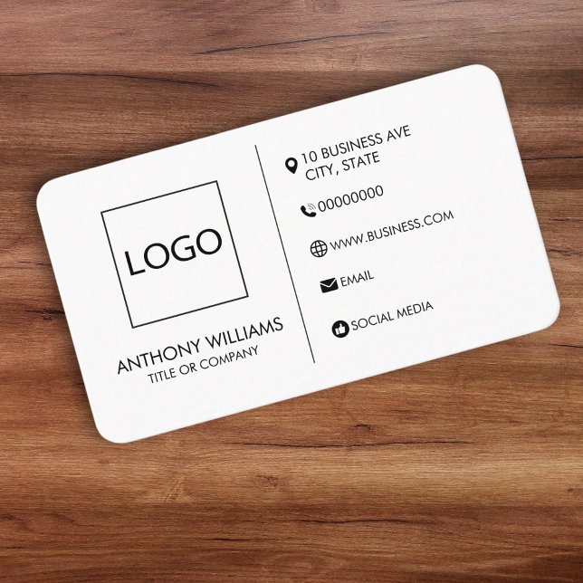 Vanlig, vit mall för allmän design visitkort (plain white generic design template business card with logo)