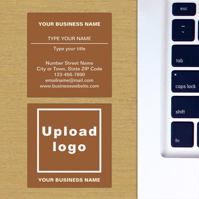 Vanliga texter design på framsidan av Brown Fyrkantigt Visitkort (The front and back of the brown square business card)