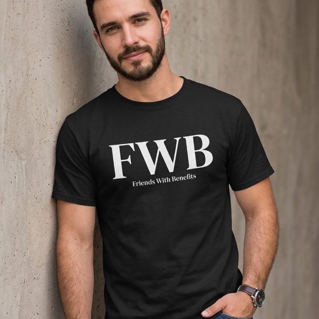 Vänner med förmåner t shirt (Skapare uppladdad)