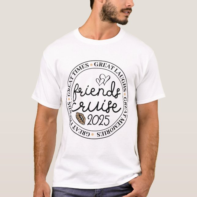 Vänner på kryssning 2025 års semester, marschvänne t shirt (Framsida)