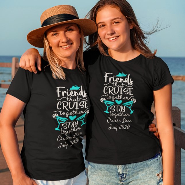 Vänner som kryssar tillsammans i Resa-vacation T Shirt (Skapare uppladdad)