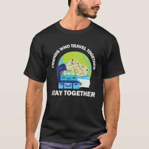 Vänner som reser i Togo och stannar tillsammans. T Shirt