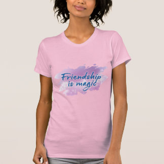 Vänskap är magisk t-shirt