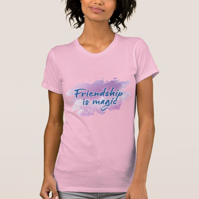 Vänskap är magisk t-shirt (Framsida)