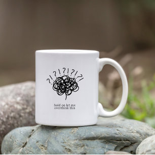 Vänta Låt Mig Överväga Det Här – rolig Kollega Kaffemugg