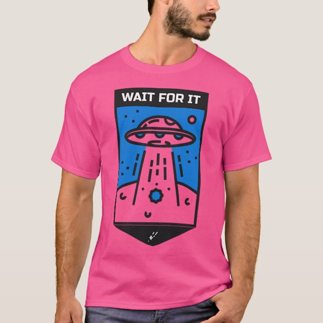 Vänta på det t shirt (Framsida)