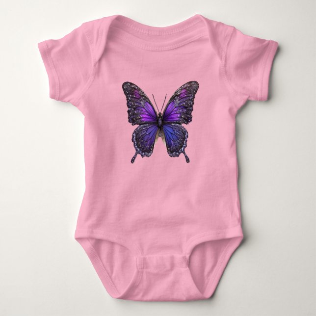 Väntande Vingar: Lila Gnistra Butterfly T Shirt (Framsida)