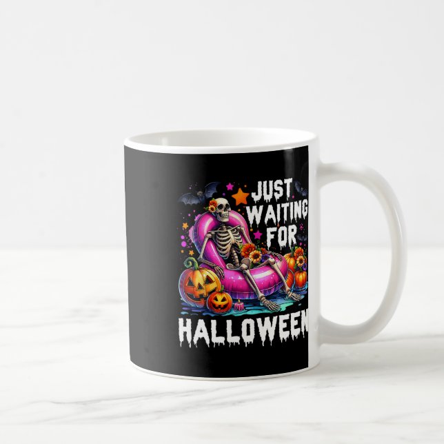 Väntar bara på Halloween Skeleton Spooky Vibe Su Kaffemugg (Höger)