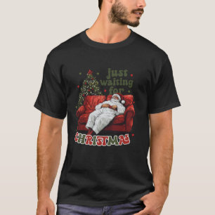 Väntar bara på julstämningen Julafton Trump Pajama T Shirt