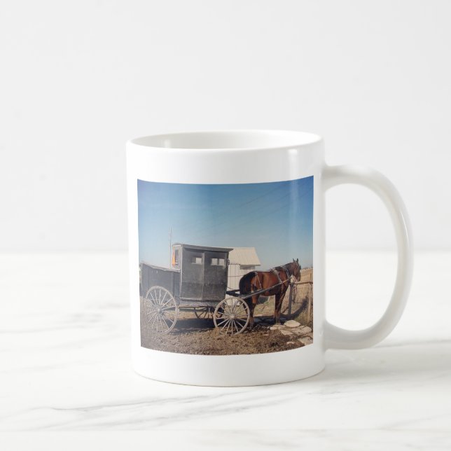Väntar på Amish Horse och Buggy Kaffemugg (Höger)