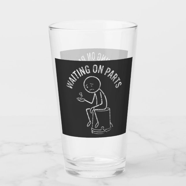 Väntar på delar T-shirt Rollig Stickfigur Glaskopp (Framsida)