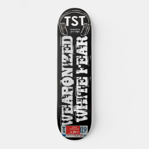 VAPENBÄRD VIT RÄDSLA Skateboard