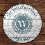 Vapensköld för Vintagen i Monogram Family Namn Darttavla<br><div class="desc">En vapensköld i monogram coola med rustik personlig av vitt trä med ditt namn och fastställt datum. Underbar för ett familjespel eller en grotta. Designad av Blackberry Boulevard.</div>
