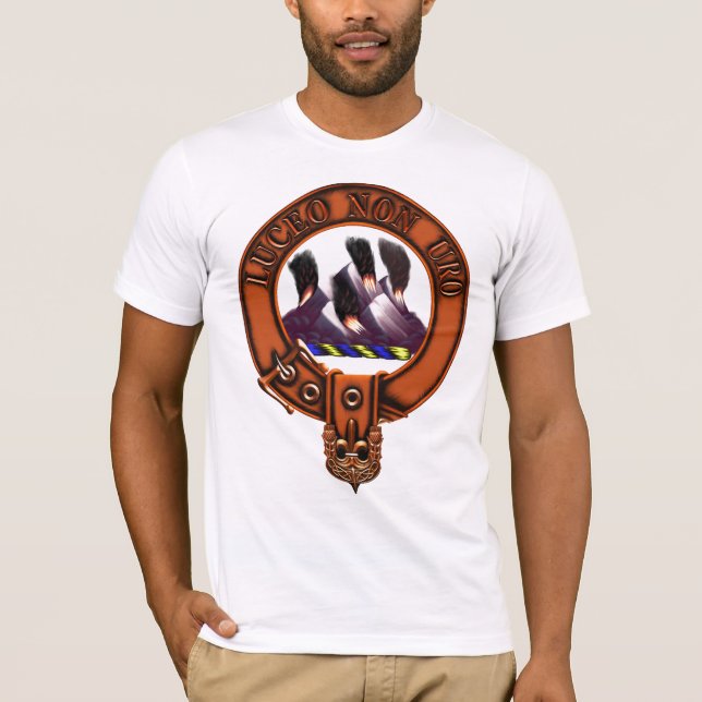 Vapensköld och Targe för klanMacKenzie familj T-shirt (Framsida)