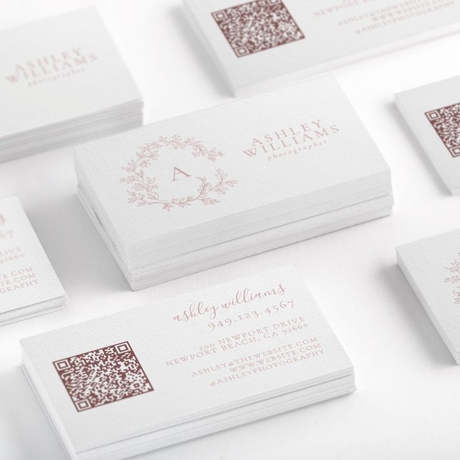 Vapensköld QR-kod för  Rosa Monogram Blommigt  Visitkort (Skapare uppladdad)