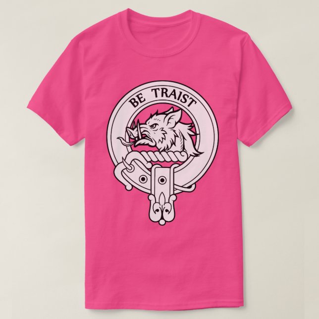 Vapenskölden klan Innes T Shirt (Design framsida)