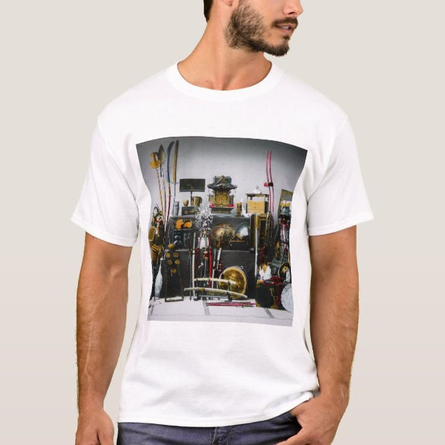 Vapnen och armoren av den forntida samuraien Japan Tee (Framsida)