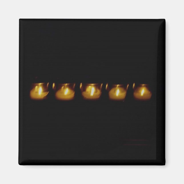 Vapnet i mörkret magnet (Framsidan)