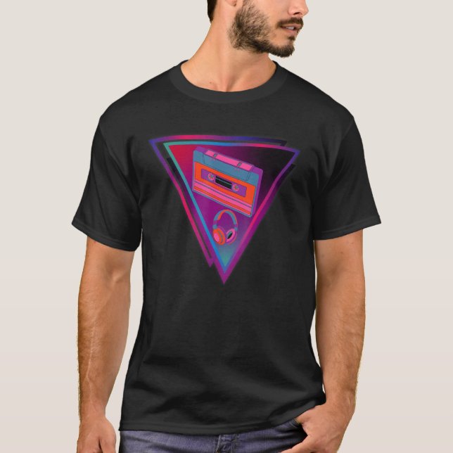 Vaporwave triangle Synthwave Cassete DJ Tape Headp T Shirt (Framsida)