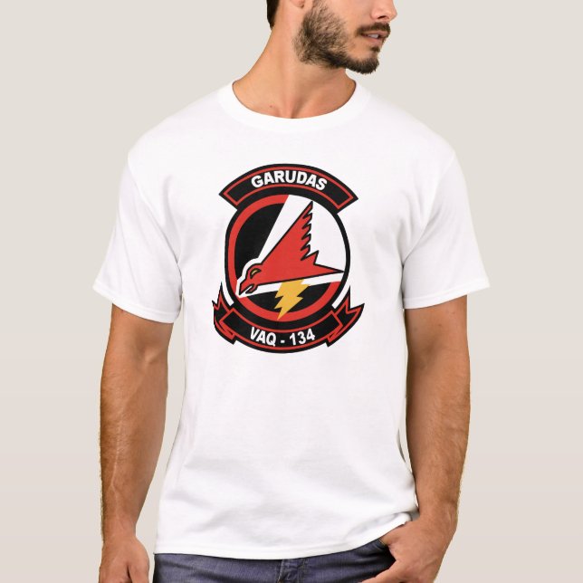 VAQ-134 Garudas T Shirt (Framsida)