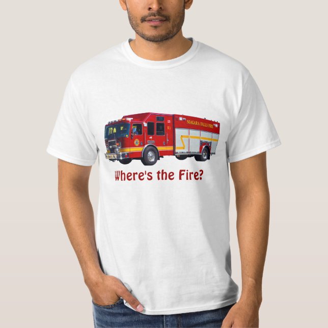 "Var är elden?" Red Fire Engine Roligt T-Shirt (Framsida)
