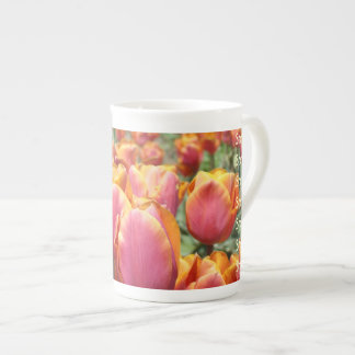 Vår Benporcelain Koppar Tulpan Blommor Benporslin Mugg