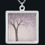 VÅR BLOMMAR II SILVERPLÄTERAT HALSBAND<br><div class="desc">Hemdepartement</div>