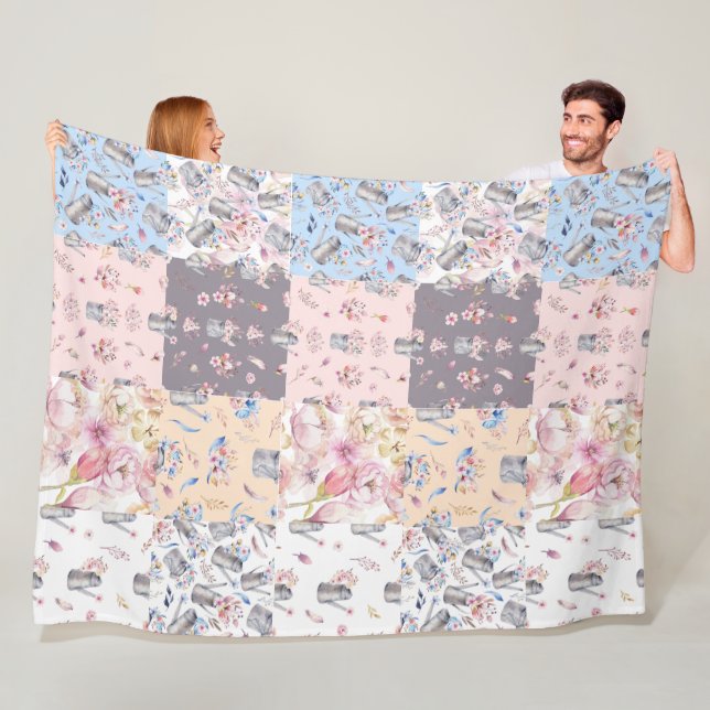 Vår Blommigt Garden Patchwork Fleece Blanket (På plats)