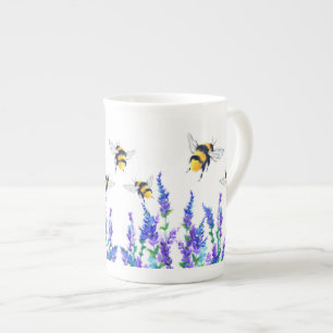 Vår blommor och bin som flyger runt Bone China Mug Benporslin Mugg
