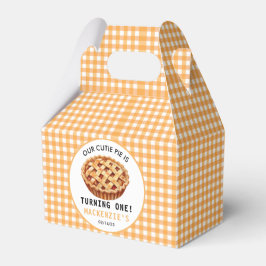 Vår Cutie Paj tar första födelsedag Presentaskar