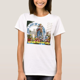 Vår dam av Mount Carmel, ÖSTLIGA HARLEM, NEW YORK Tee Shirt