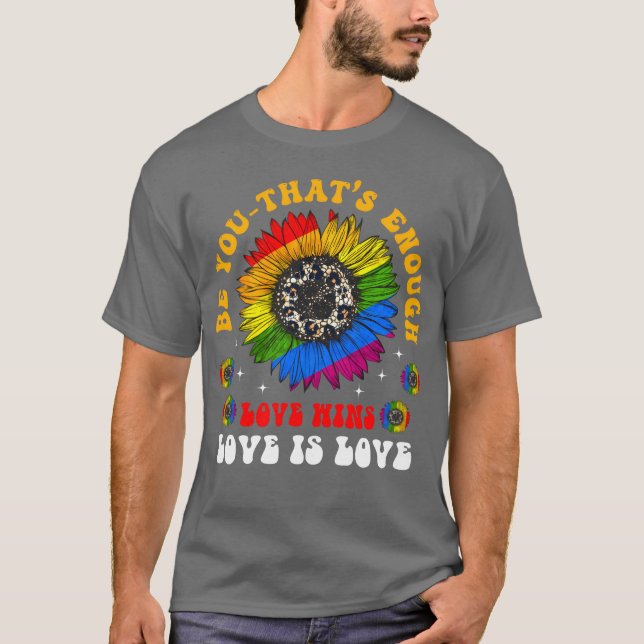 Var Du dig Säljer Kärlek Vinner Kärlek Är Kärlek f T Shirt (Framsida)