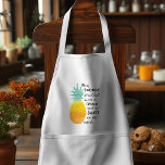 Var en ananas typografi-citat förkläde<br><div class="desc">Var en ananas typografi Citat Apron: presentera illustrationen av en ananas med citatet: "Var en ananas, ställ hög, bära om krona och var söt på insidan." Påminn dig om din kärlek för all tropisk sak med den här nya plattan. Den idealiska presenten för en vän, familjemedlem eller arbetskollega som vill...</div>